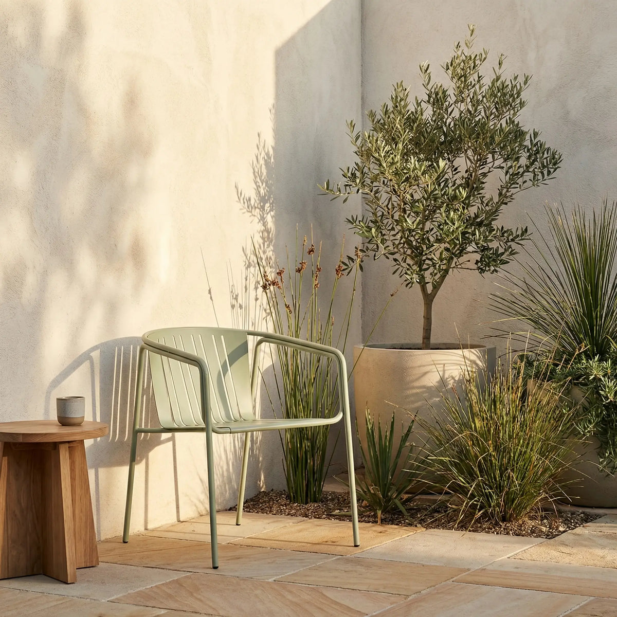 AZUR - Steel Outdoor Chair with Armrests