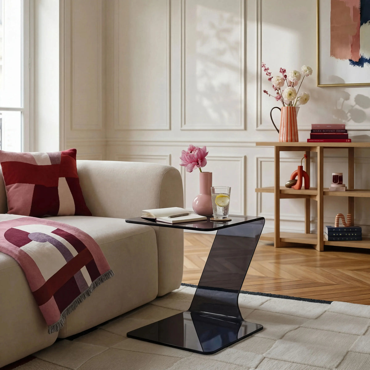 CORNUDA - Glass Side Table
