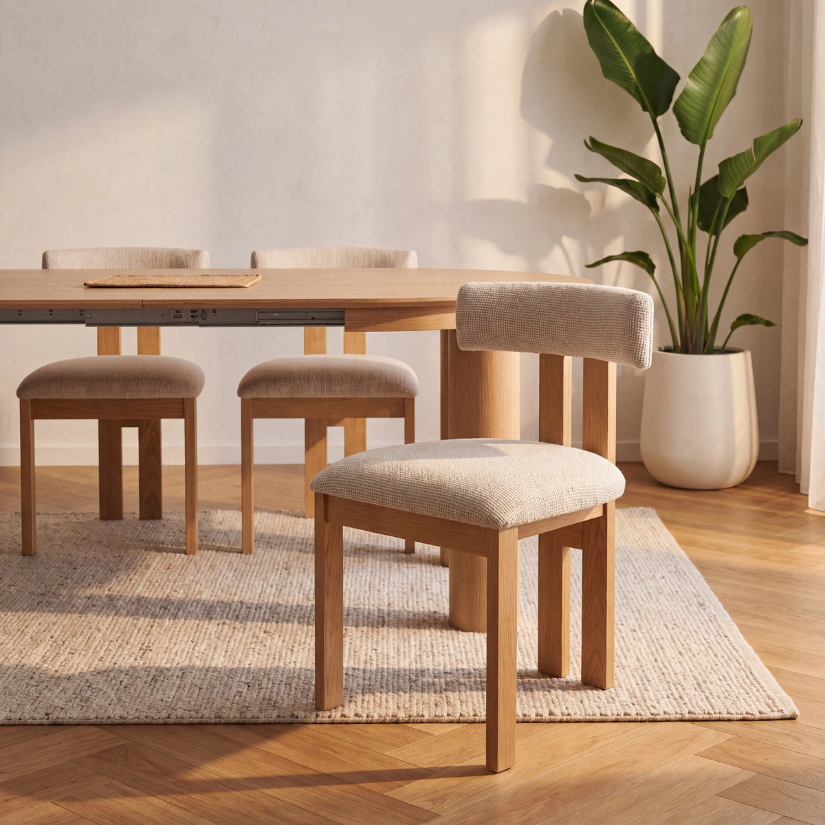 What to consider when furnishing a dining room