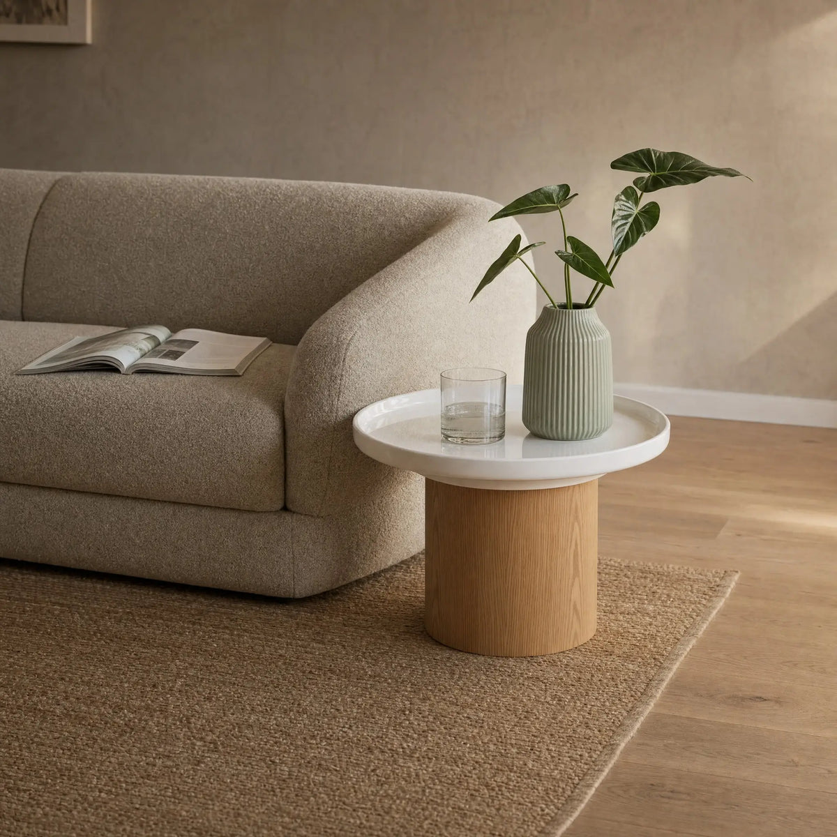 ELLIE - Oval side table - Oak
