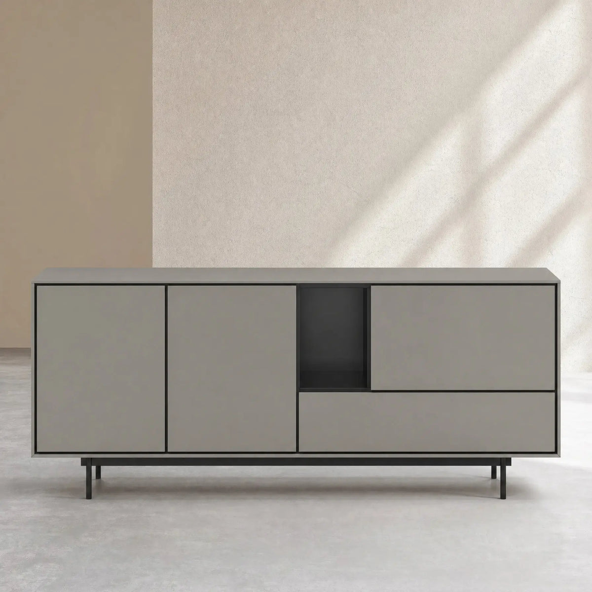 FARREL - 3 Door Low Buffet