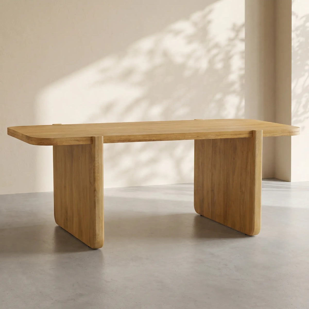 FERRAT - Mango Dining Table