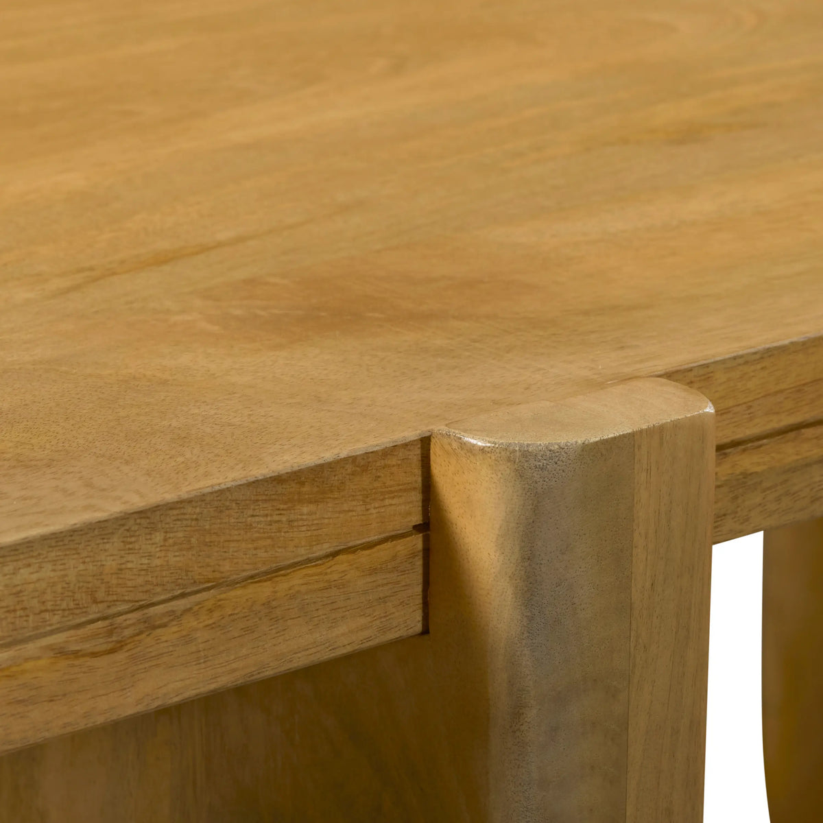 FERRAT - Mango Dining Table