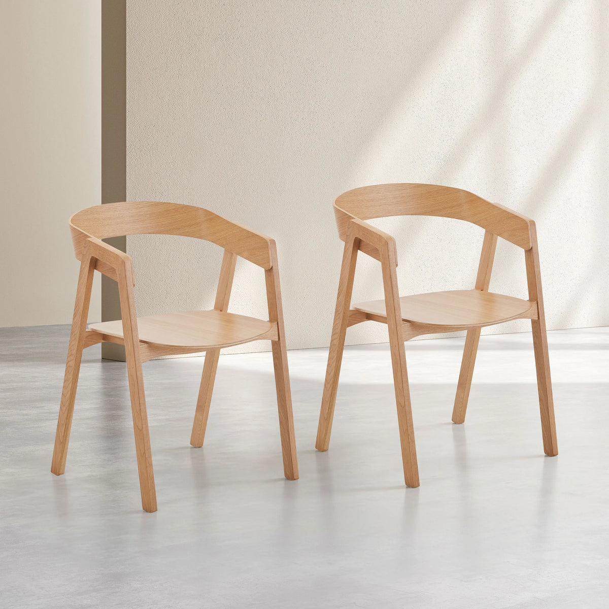 GABINO - Set of 2 Oak Dining Chairs