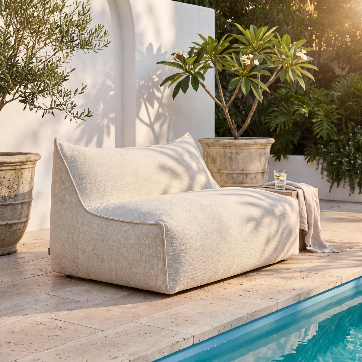 TERZO - Outdoor 2 Seater Sofa