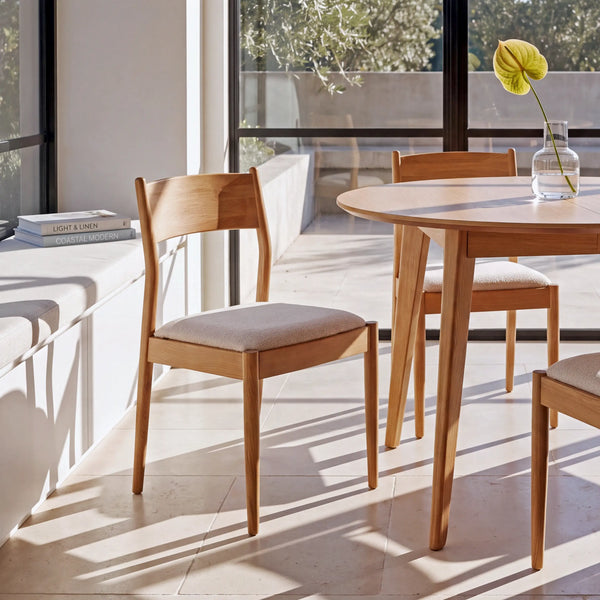 VALOMA - Set of 2 Oak Dining Chairs