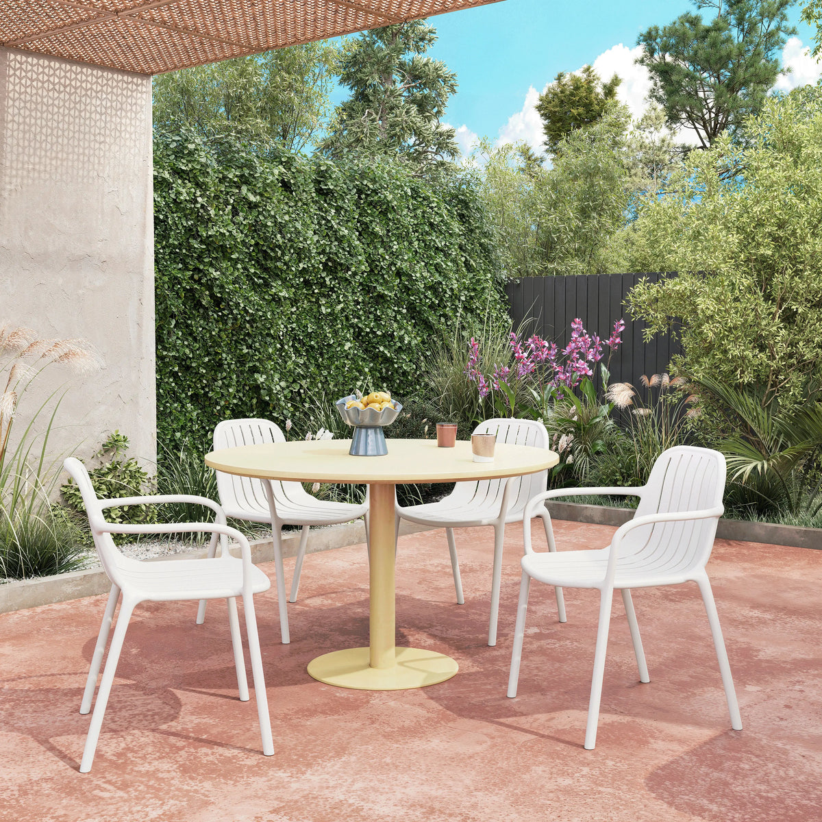 ARZON - Set of 2 Outdoor Chairs with Armrests