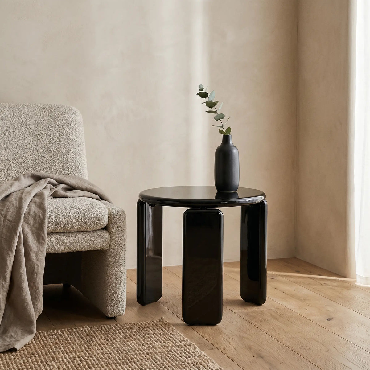 BALMA - Round Side Table