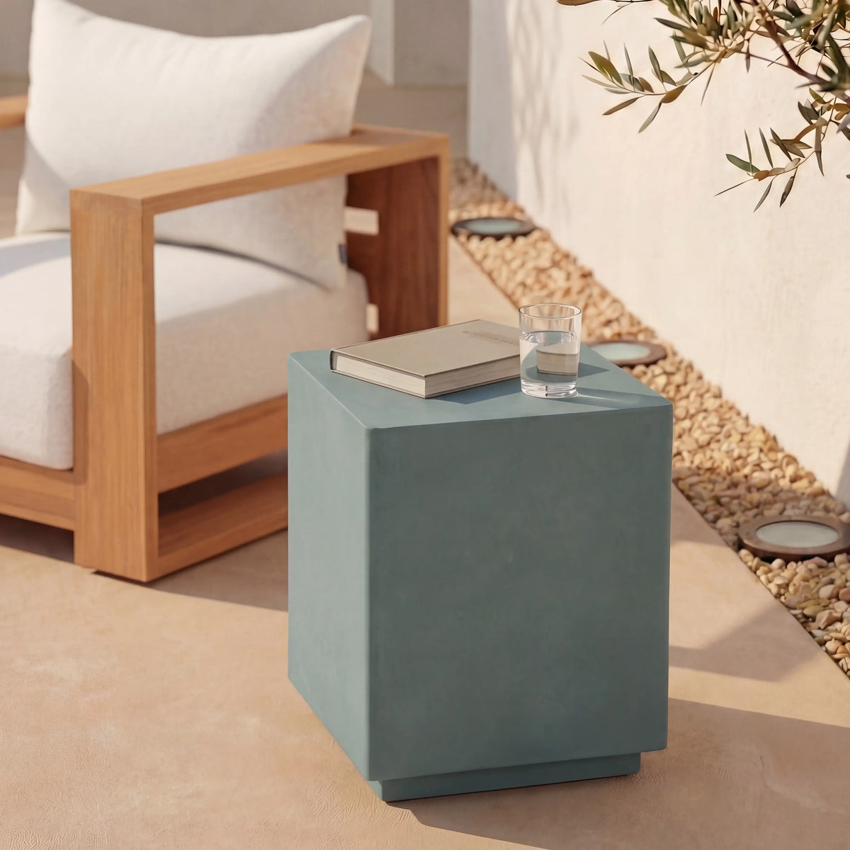 CARIATI - Fibre Cement Outdoor Side Table