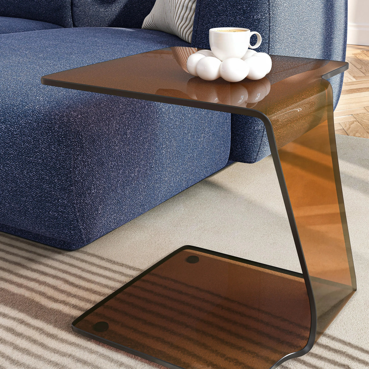 CORNUDA - Glass Side Table