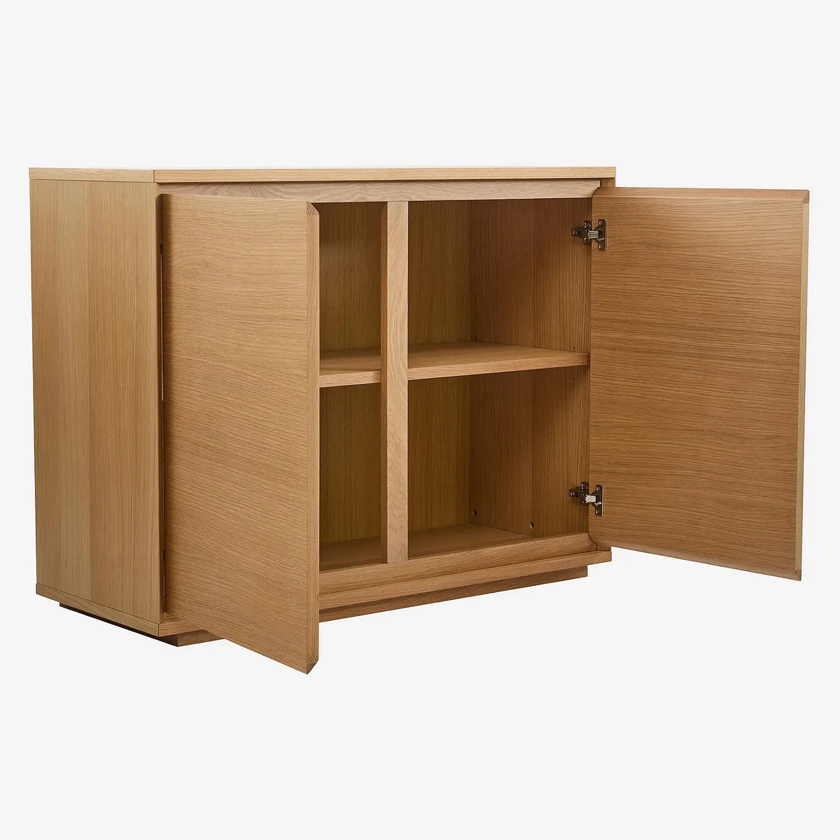 HAZO - Oak 2 Door Sideboard
