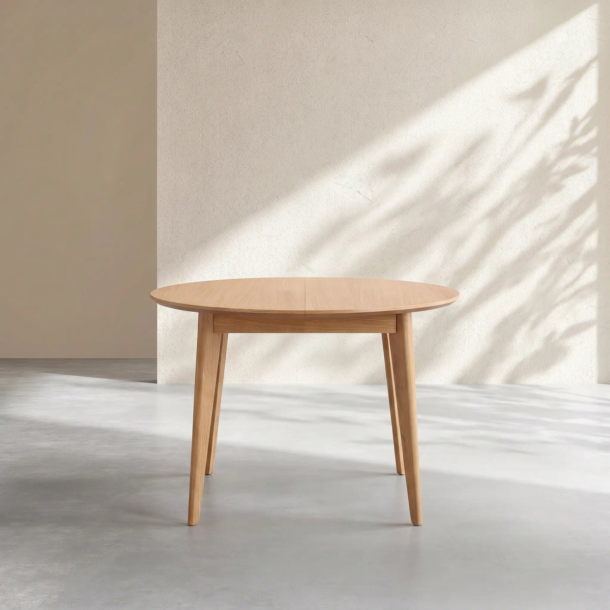 MODER II - Oak Extendable Round Dining Table