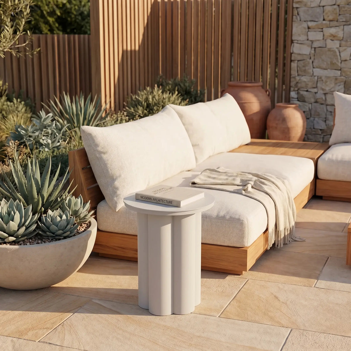 VILANA - Aluminium Outdoor Side Table